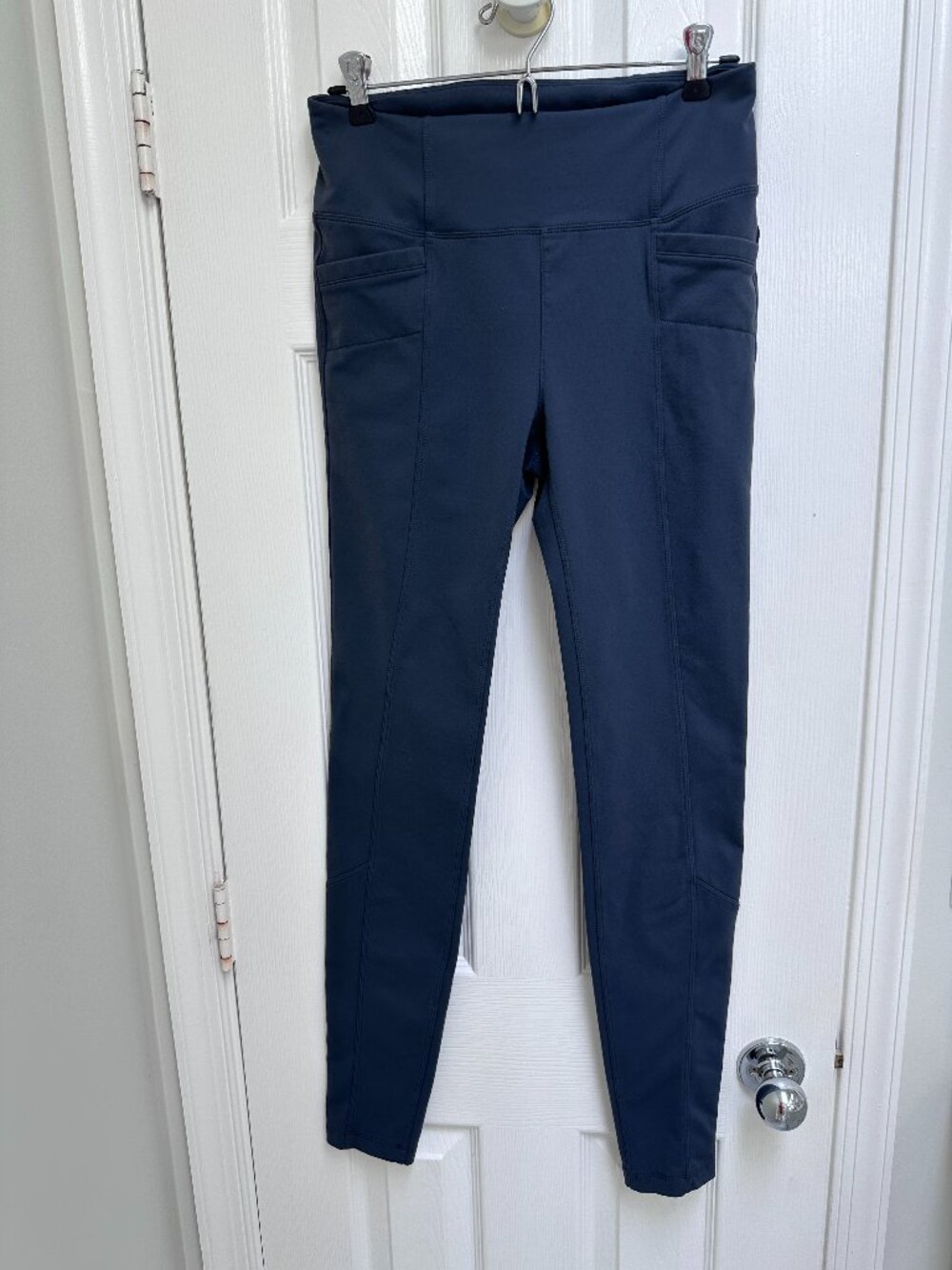 TALL M Athleta Full Length Gray Leggings